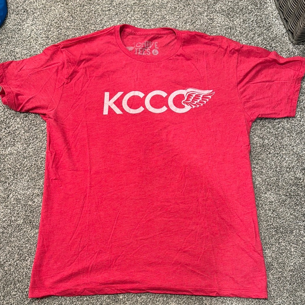 Red Wings The Chive Graphic Tee